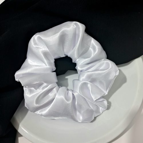 کش مو اسکرانچی ساتن سفید